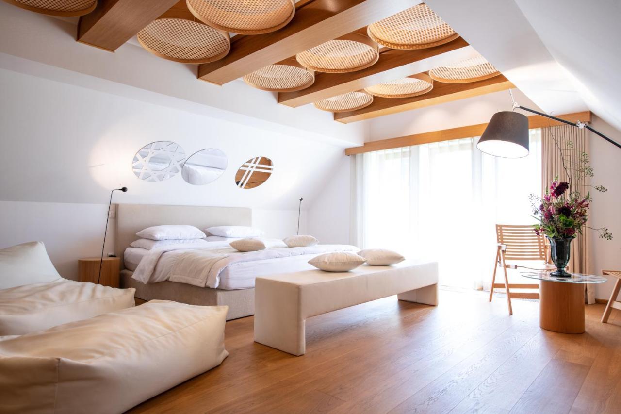 Skrabceva Domacija Hotel Ribnica Luaran gambar